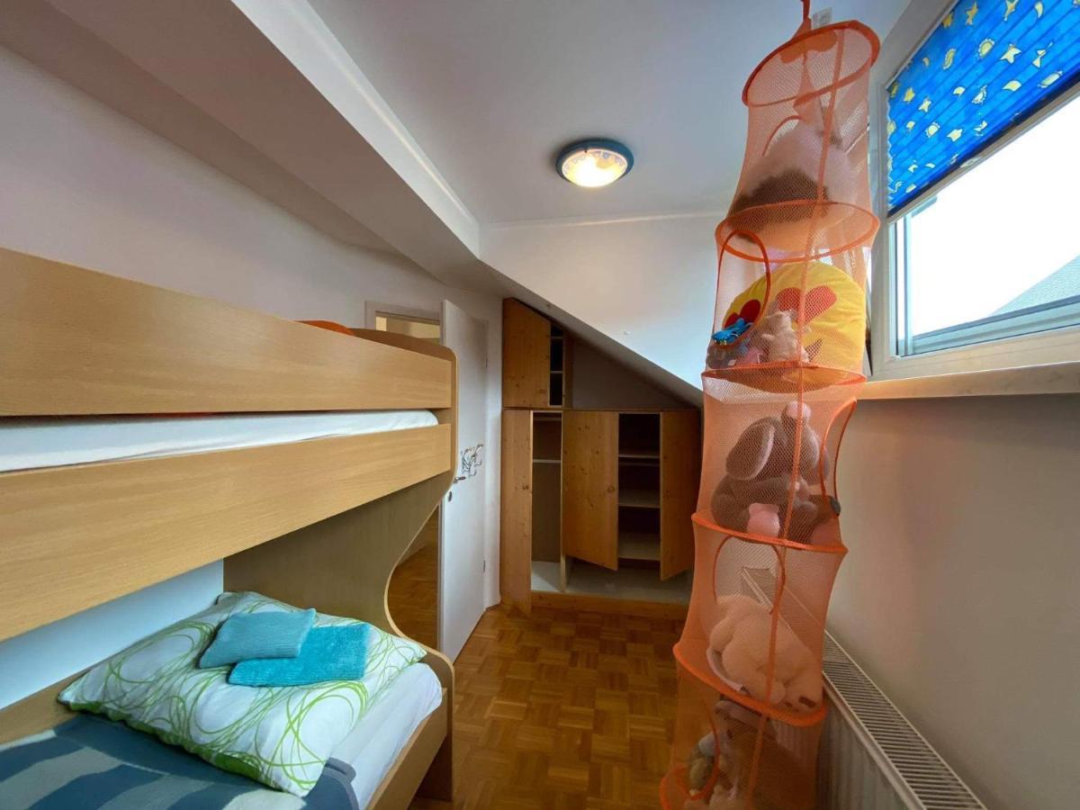Apartment Kranj - Huge Terrace, Free P, Wi - Fi, Ac Luaran gambar